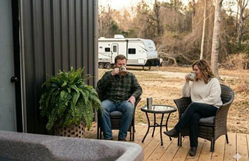Cozy Rooftop Container with Hot Tub - 15 min from Franklinton & 19 mins to the Bogue Chitto State Park - Foto 10