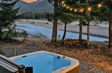 The River House- Riverfront Cabin-hot tub, gazebo! - Photo 1