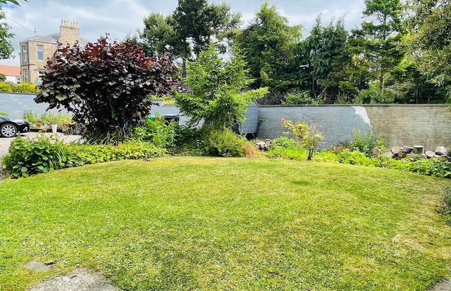 5 Bedrooms/sleeps 10-12/free Wifi & Parking/garden - Foto 29