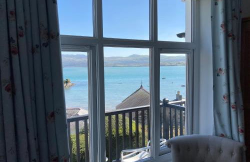 Tegfryn (Sleeps 8), 5*, Sea View, Borth y Gest - Photo 48