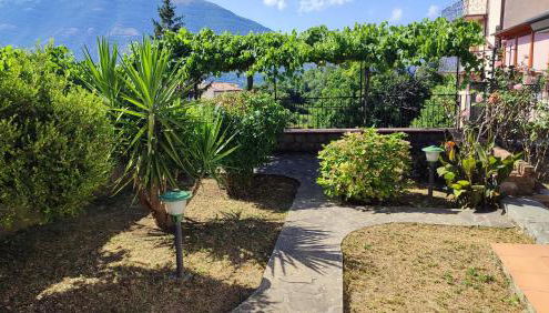 Holiday Home with Garden - Trecchina - Foto 2, Garden view
