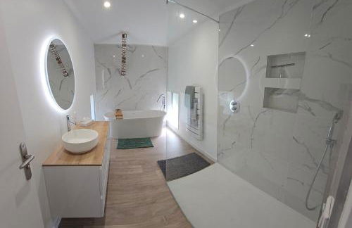 *le hangar du Paradis * - Foto 3