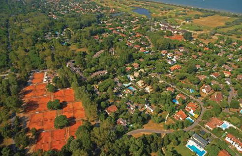 3 Bedroom Gorgeous Home In Albarella Ro - Foto 43