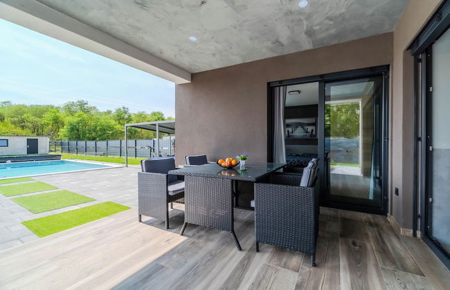 Villa Joy With Pool and Hot Tub - Foto 32