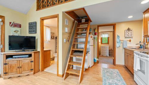 Sunset Shores - Chalet Cabin #3 by Simple Life Rentals - Foto 3