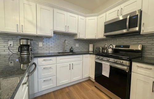 Arctic House- Walk to the Casinos, Outlets & More! - Foto 17