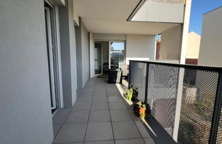 Terrace Apartment with Free Parking, Metro Malakoff, Near Paris - Foto 8