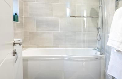 Bright and Spacious 2-Bed Apartment - Foto 17