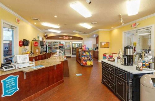 2025 Deals Are Here! Book Now Before Rates Go Up! - Foto 17