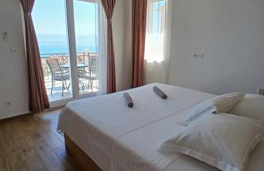 The Father's House - Foto 9