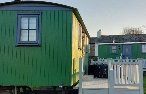 Ryans Retreat, Bowness on Solway perfect for a break when walking Hadrians Wall with a hot tub - Foto 9