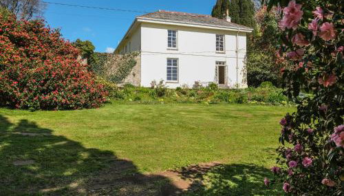 The Patio Flat - Photo 1