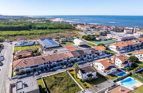 Family Beach House in Amorosa, Northern Portugal - Foto 50