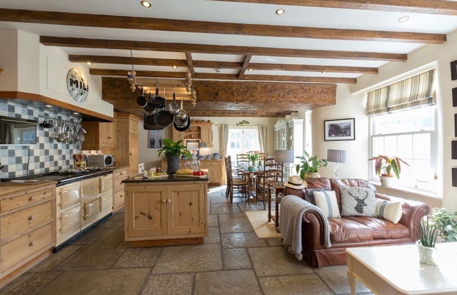 Muddifords Court - Photo 11