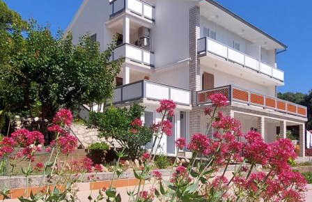 Milijana Apartments Rab - Photo 1