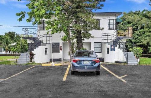 New Year and Holiday Charming Miami Riverfront Stay! - Foto 16