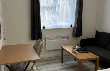 Posh Executive Studio London - Foto 9