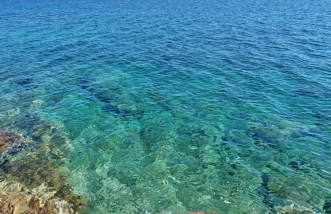 Stunning 2-bed House in Jezera With Sea Views - Photo 17