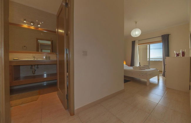 B44 - Alto do Quintao Central Apartment - Foto 11