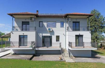 Countryside villa in private 2,400 sqm estate - Foto 1