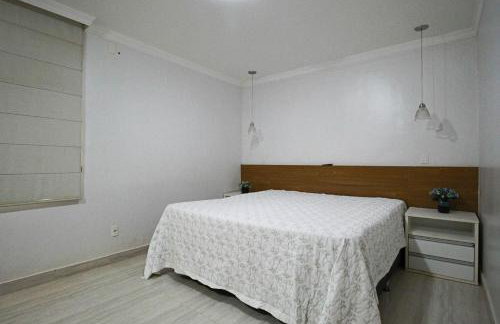 Casa com Piscina e Churrasqueira em Taguatinga - Foto 29