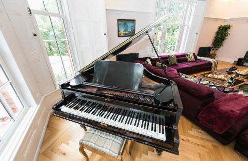 The West Wing at Hillthorpe Manor with Gardens & Private Hot Tub - Foto 36