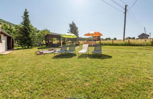 Nice Home In Udbina With House A Panoramic View - Photo 18