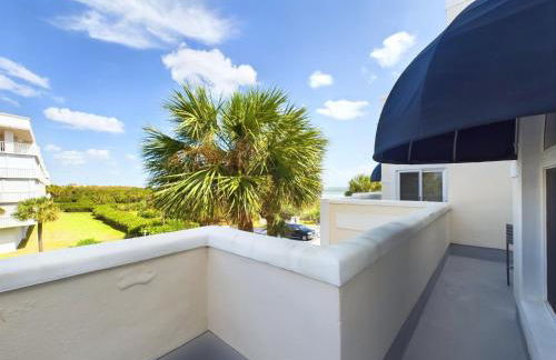 Royal Mansions, Ocean View Penthouse Condo - Foto 28