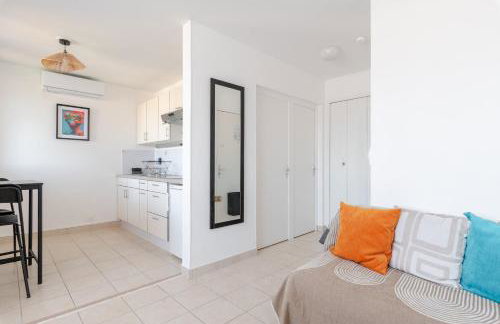 Cozy Retreat with Balcony - Lyon PartDieu TGV, Rhonexpress Airport - Photo 20