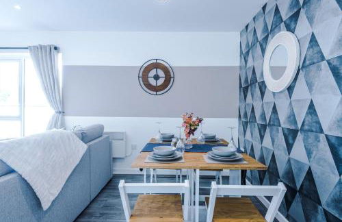 Formby Village Apartments By Greenstay Serviced Accommodation - Perfect For SHORT & LONG STAYS - Couples, Friends, Families & Business Travellers All Welcome - Dog Friendly - 7 - Foto 7