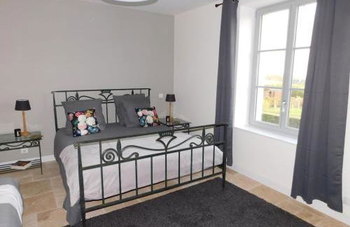 Le Verger Des Pierres Blanches,11 chambres,11 wc, 8 sdbs,pool chauffée 11 m 35p - Foto 49