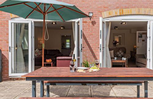 3 Bed in Sturminster Newton oc-rcorn - Photo 1