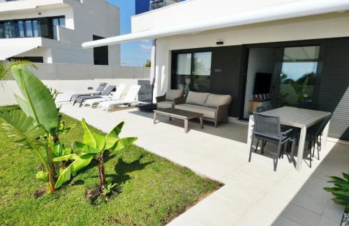 London Beach Benidorm - Foto 1