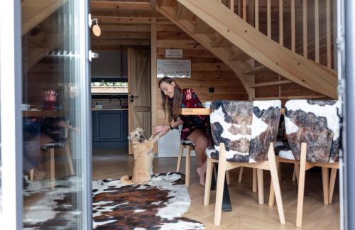 Ostoya Zawory na wyłączność - 2 domki, salka, strefa relaksu, basen zewnętrzny - Foto 7