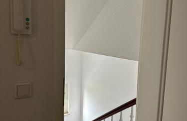 148qm Apartment, nähe Düsseldorf, 4 Schlafzimmer, privater Parkplatz - Foto 40