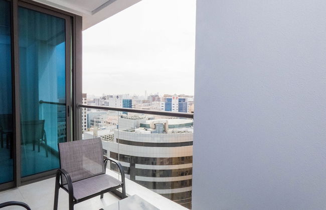 Stylish 1BR Apartment in Al Barsha Dubai - Photo 11