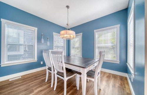 Spacious Dog-Friendly Getaway with Year-Round Pool & Hot Tub - Foto 6