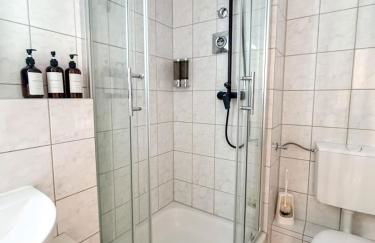 Apartment with balcony, good parking for long stay - Foto 2