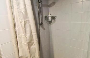 EXIGEHOME-Studio à 5 minutes du centre de Versailles-1er étage - Foto 9