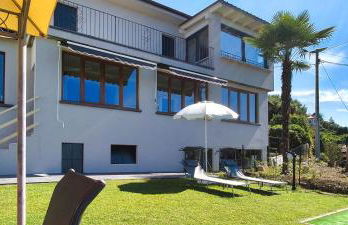 Casa 24 - Trilocale con Vista Lago, Giardino e Idromassaggio Gonfiabile - Foto 9