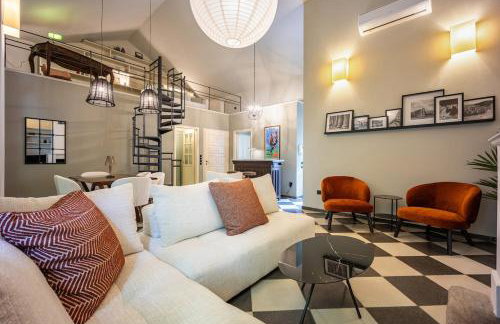 A Majestic Oasis in Keramikos, the Heart of Athens - Foto 5