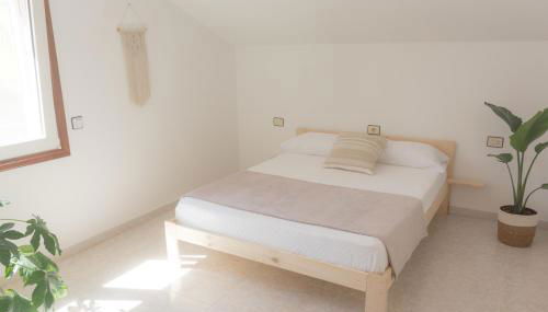 Casa con jardín y gran terraza con vistas al mar - Foto 5