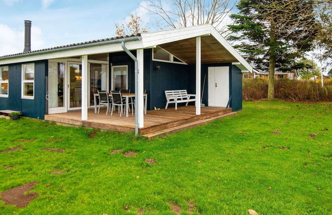 5 Person Holiday Home in Rendbjerg Strand Egernsund - Photo 1