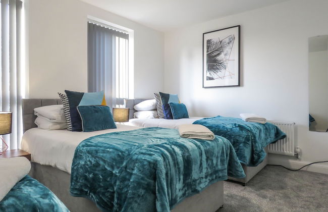 Tudors eSuites Birmingham Townhouse Private Garden Free Parking - Foto 5