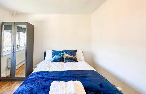5BR Manchester Home Jacuzzi, Garden & Parking - Foto 31