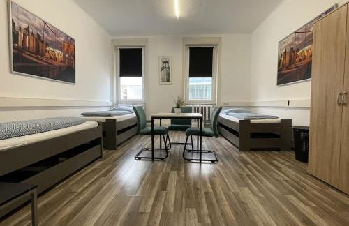 Geräumige 160 qm Wohnung für 9-11 Personen in der Stadtmitte - Foto 7