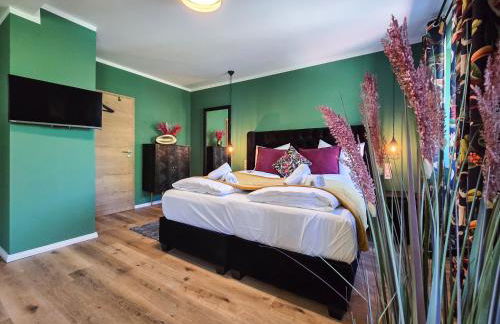 Alpha Apartments - Photo 3