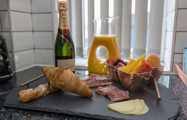 London Heathrow Serviced Apartments - Photo 21