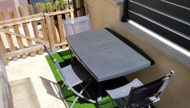 Paris par métro 4 - RER B - calme - patio privé - Foto 4