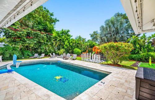 Pool Soccer Basketball Game Room Sleeps 20 - Foto 7